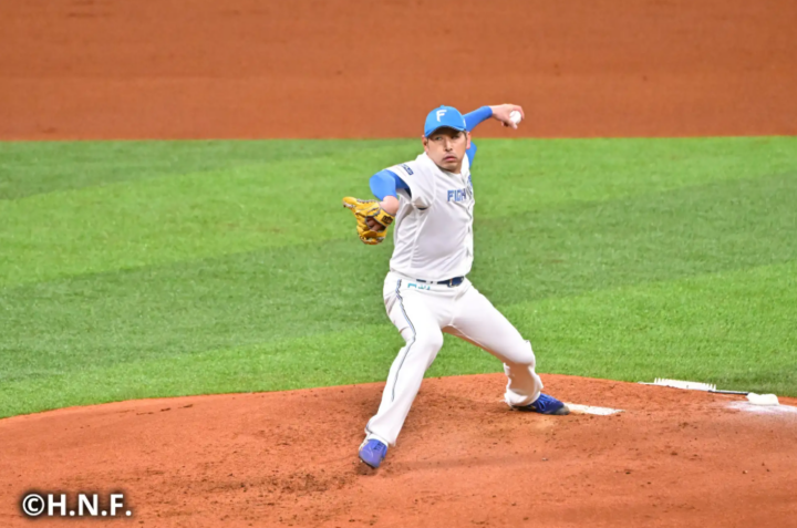 【層雲峡にファイターズのあの人気選手が？！】北海道日本ハムファイターズ・中島卓也選手＆加藤貴之投手のトークショー「ファン納会」を開催します